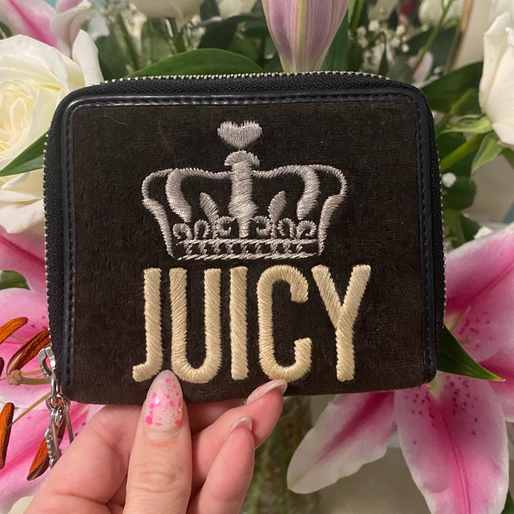 Juicy Couture Velour Black Wallet vintage